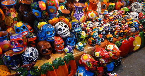 メキシコの国民的なお祭り「死者の日」の伝統を体験した日の思い出